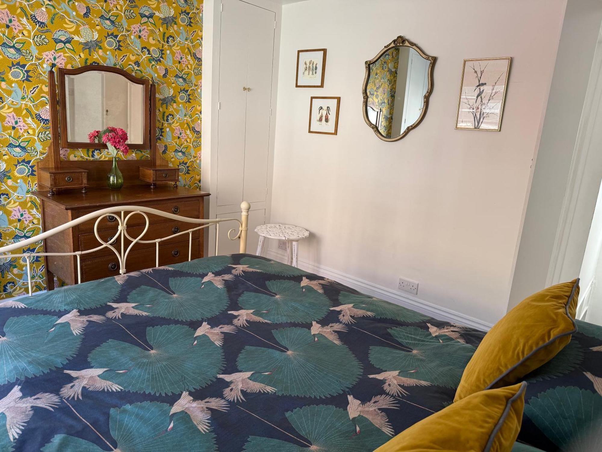 North Laine Sunny Cottage - Parking Available ブライトン エクステリア 写真